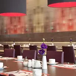 ホテル Intercityhotel 4*