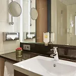ホテル Intercityhotel