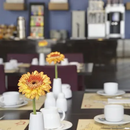 Intercityhotel Bona