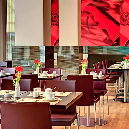 Hotel Intercityhotel 4*