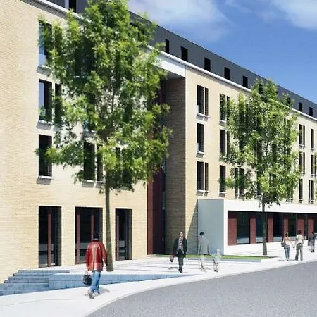 Intercityhotel Hotel 4*