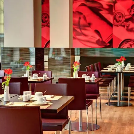 Intercityhotel 4* Bona