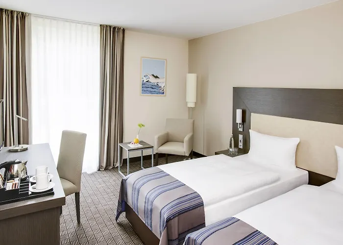 Intercityhotel 4* Бонн