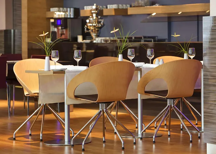 Отель Intercityhotel Бонн