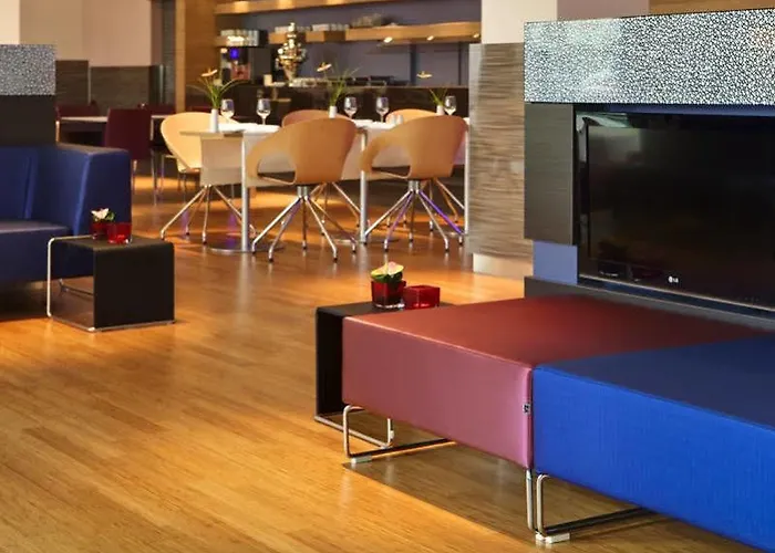 Отель Intercityhotel Бонн