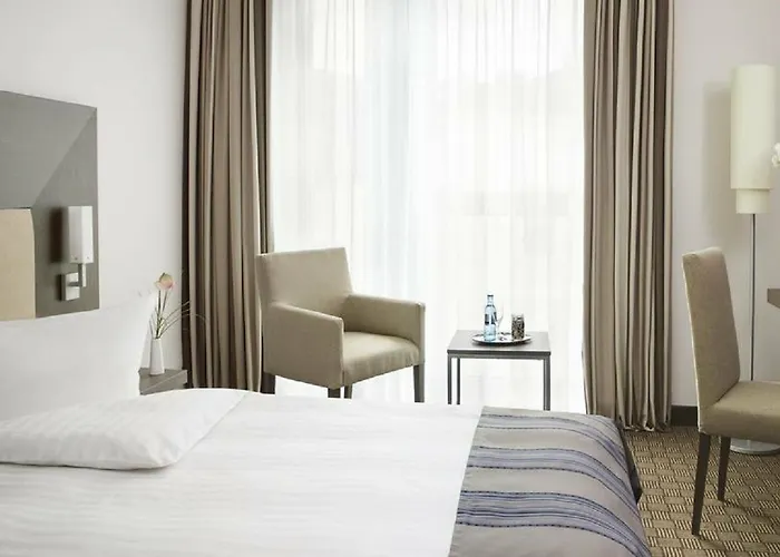 Intercityhotel 4*